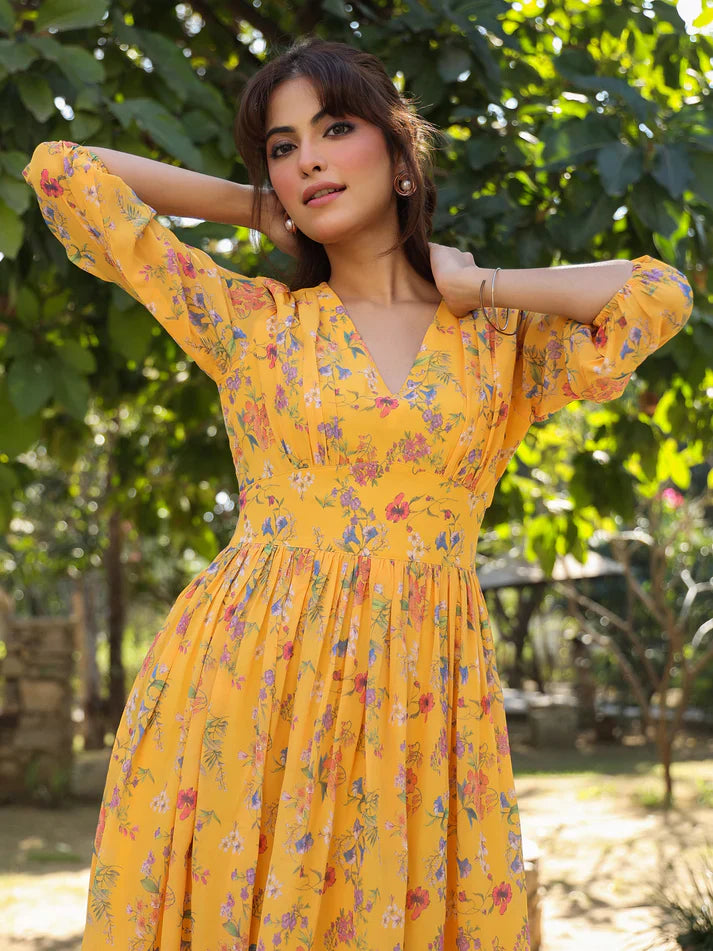 DRESSES